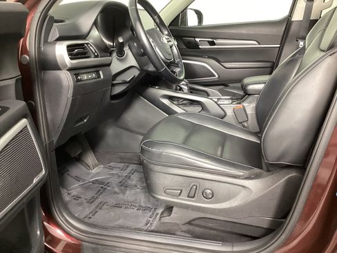 Used 2021 Kia Telluride S image 21