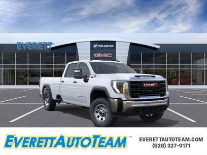 New 2025 GMC Sierra 3500 Pro w/ Convenience Package