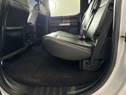 Used 2016 Ford F150 Lariat w/ Trailer Tow Package image 21