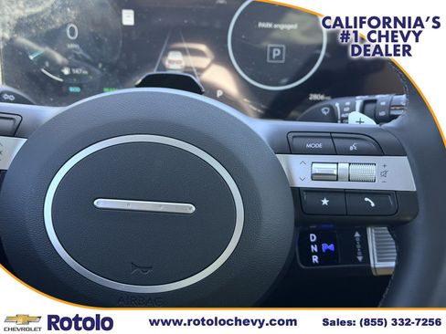 Used 2025 Hyundai Tucson Limited AWD/4WD image 24