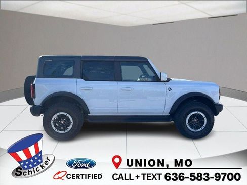 New 2025 Ford Bronco Outer Banks w/ Sasquatch Package image 1