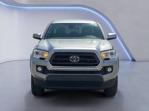 Used 2023 Toyota Tacoma SR5 image 4