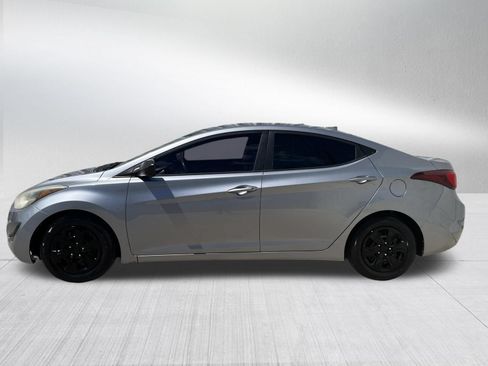 Used 2016 Hyundai Elantra SE FWD image 4