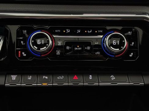 New 2026 GMC Sierra 2500 Denali w/ Denali Reserve Package image 30