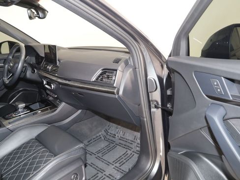 Used 2023 Audi SQ5 Premium Plus w/ Premium Plus Package AWD/4WD image 42
