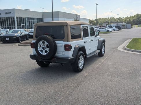 Used 2021 Jeep Wrangler Unlimited Sport AWD/4WD image 5