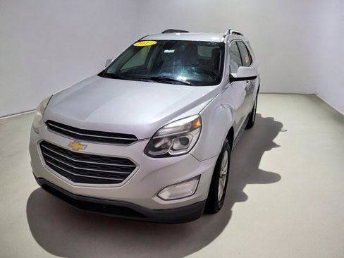 Used 2017 Chevrolet Equinox LT w/ Convenience Package image 13