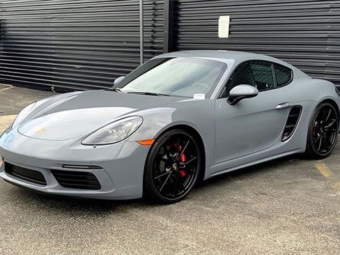 New 2025 Porsche 718 Cayman S image 1