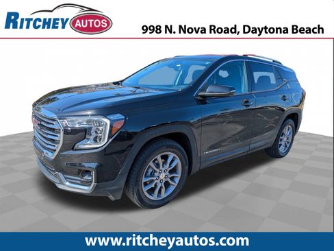 Certified 2023 GMC Terrain SLT w/ Infotainment Package II image 1