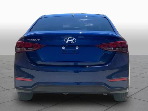 Used 2022 Hyundai Accent SE FWD image 5