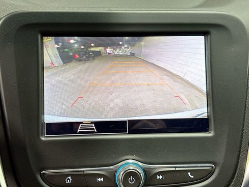 Used 2023 Chevrolet Equinox LT image 29