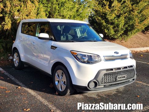 Used 2016 Kia Soul image 1