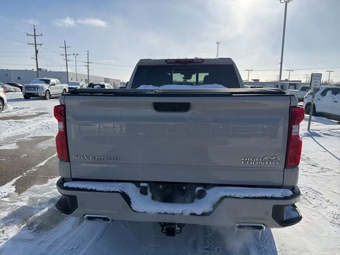 Used 2026 Chevrolet Silverado 1500 High Country w/ Technology Package image 9