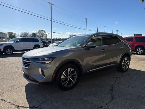 Used 2023 Buick Envision Essence image 11