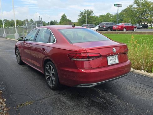 Used 2020 Volkswagen Passat 2.0T SEL FWD image 7
