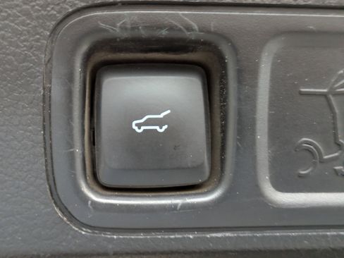 Used 2020 Ford Expedition Platinum image 14