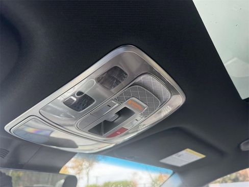 Certified 2023 Genesis GV70 2.5T Advanced w/ Advanced Package image 31