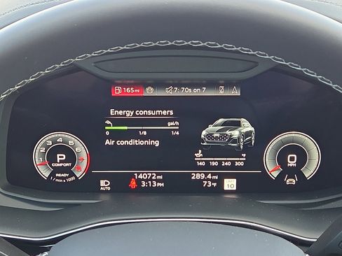 Used 2025 Audi Q8 Prestige AWD/4WD image 23