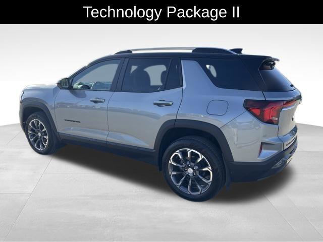 Used 2026 GMC Terrain Elevation w/ Elevation Premium Package AWD/4WD image 4