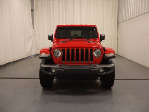 Certified 2018 Jeep Wrangler Unlimited Rubicon w/ Safety Group image 3