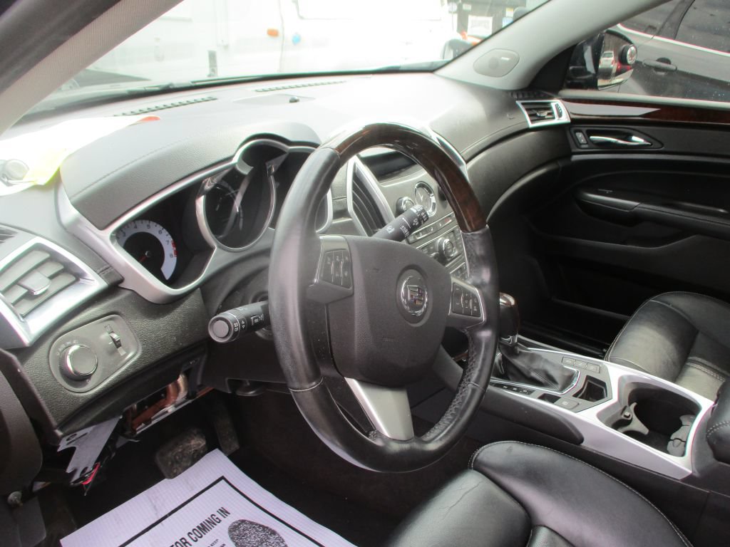 Used 2012 Cadillac SRX Luxury FWD image 12