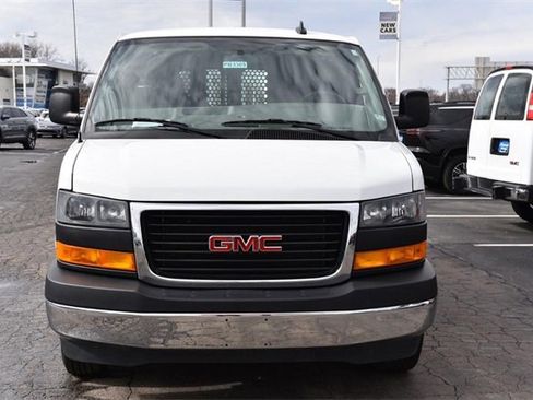 Used 2024 GMC Savana 2500 w/ Driver Convenience Package image 4