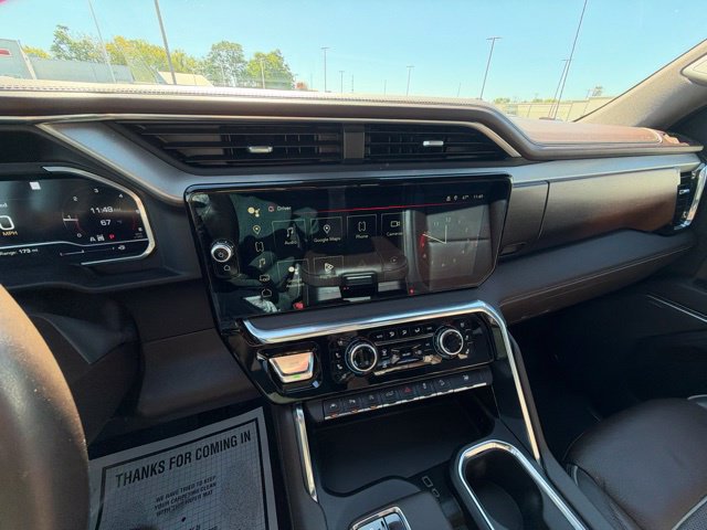 Used 2023 GMC Sierra 1500 Denali w/ Technology Package AWD/4WD image 19