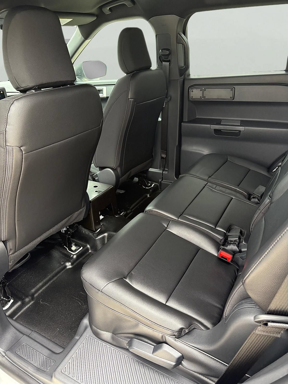 New 2026 Ford Explorer 4WD Police Interceptor image 13