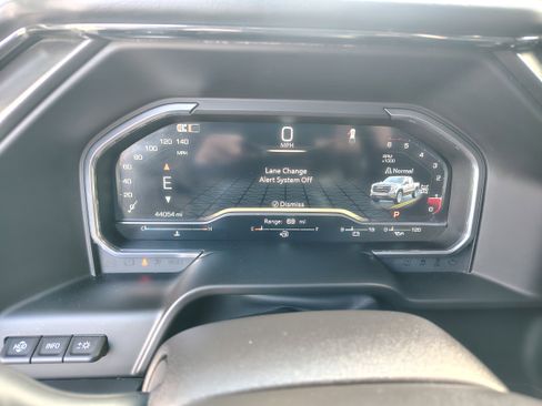 Used 2024 GMC Sierra 1500 AT4 w/ Technology Package image 33