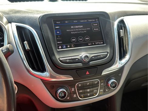 Used 2020 Chevrolet Equinox LT image 34