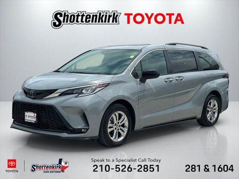 Certified 2023 Toyota Sienna XSE w/ XSE Plus Package AWD/4WD image 1