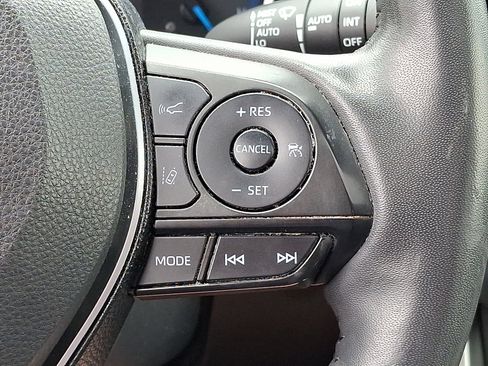 Used 2020 Toyota RAV4 XSE image 23