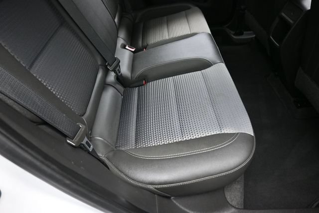 Used 2025 Chevrolet Trax LT FWD image 28