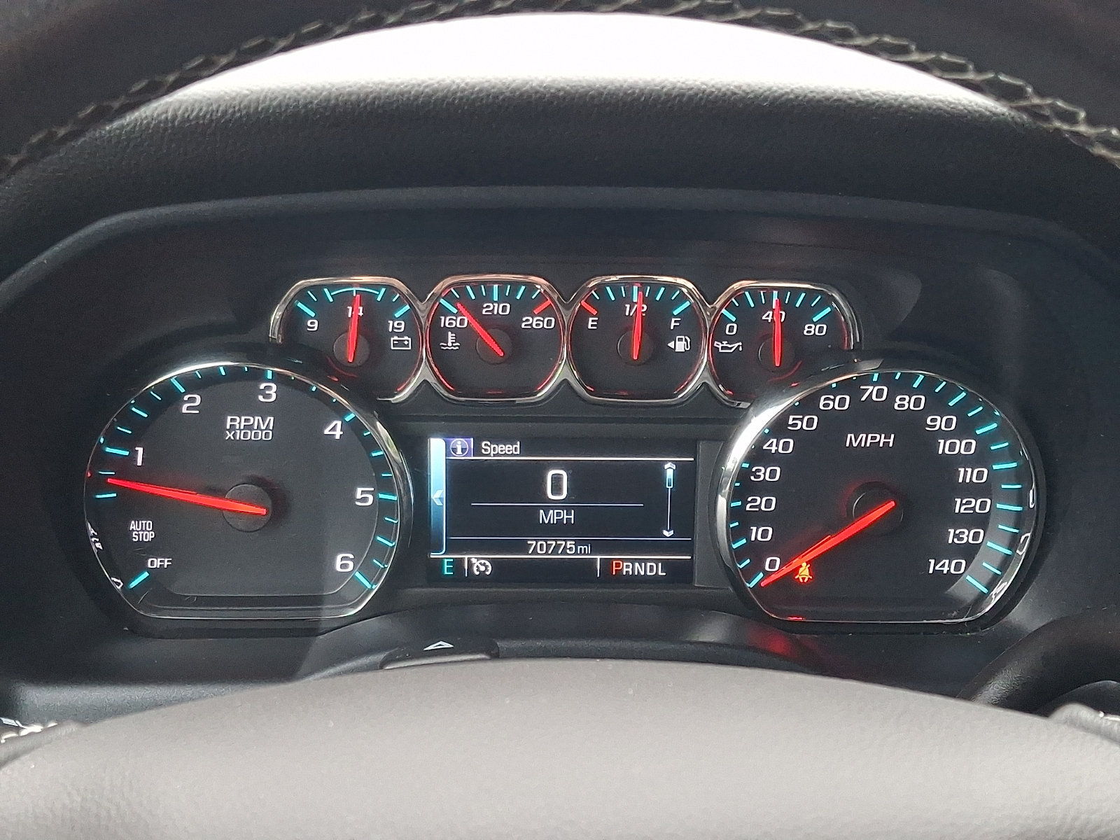 Used 2018 Chevrolet Silverado 1500 LT w/ LT Eassist Package AWD/4WD image 18