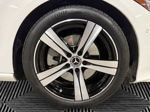 Used 2025 Mercedes-Benz C 300 4MATIC Sedan image 12