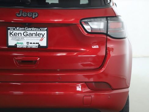 Used 2024 Jeep Compass Limited w/ High Altitude Package image 46