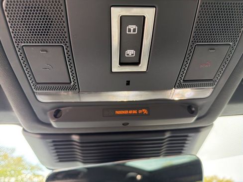 Used 2023 Land Rover Discovery Sport SE R-Dynamic AWD/4WD image 26