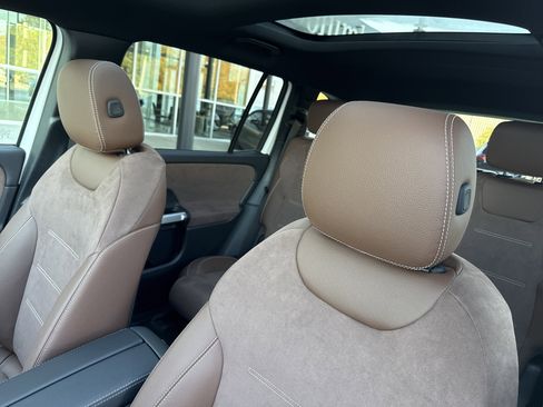 New 2026 Mercedes-Benz GLB 250 image 22