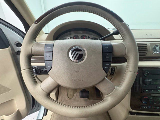 Used 2005 Mercury Monterey Premier FWD image 19