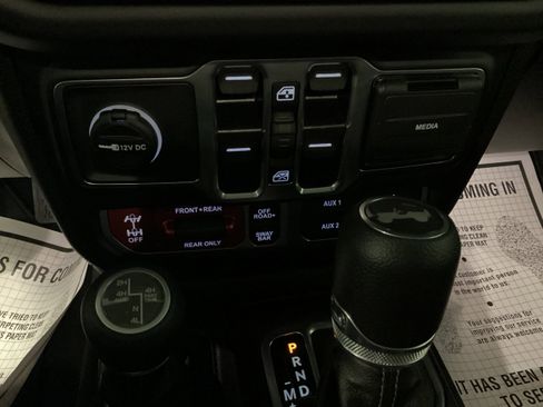 Used 2025 Jeep Wrangler Unlimited Rubicon 4xe w/ Safety Group image 27