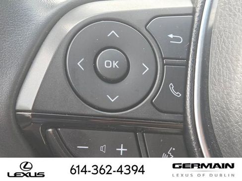 Used 2023 Toyota Venza XLE AWD/4WD image 22