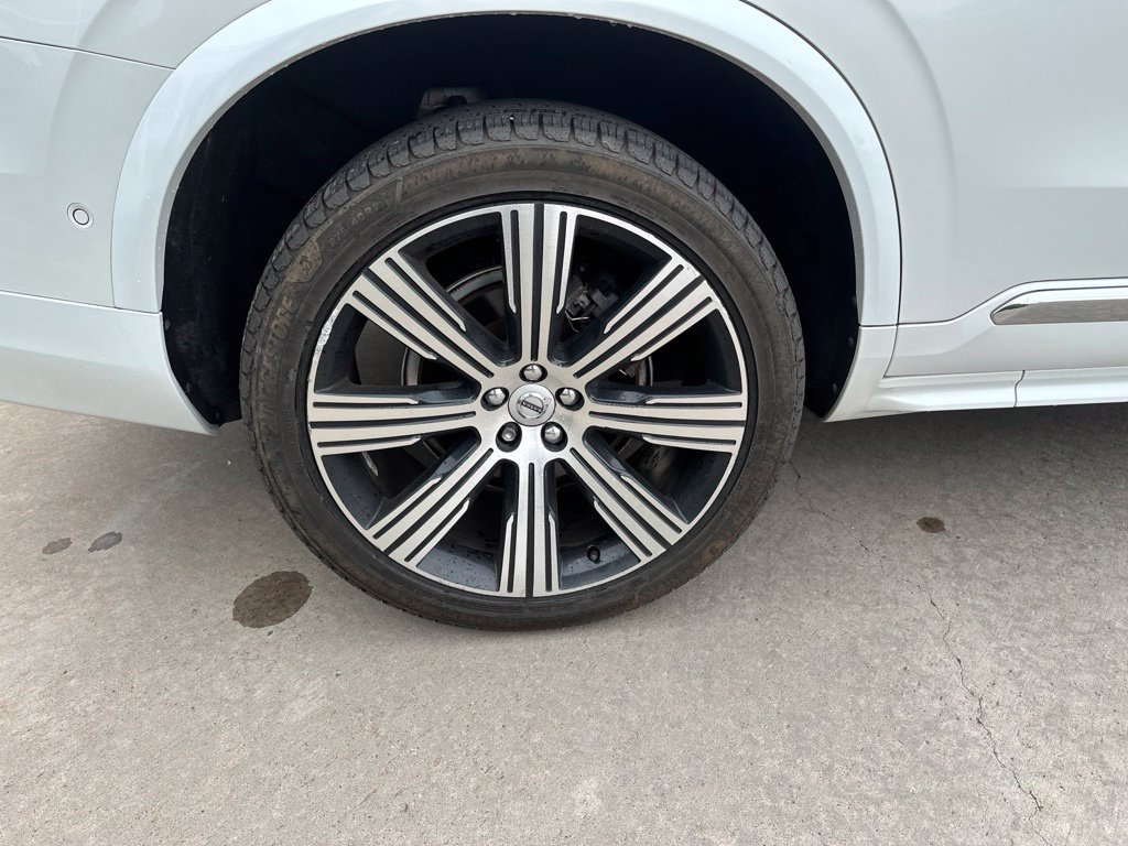 Used 2022 Volvo XC90 T6 Inscription w/ Lounge Package AWD/4WD image 14