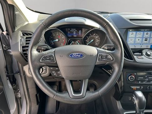 Used 2018 Ford Escape Titanium image 12
