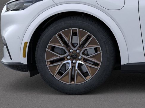 New 2025 Ford Mustang Mach-E Premium image 19