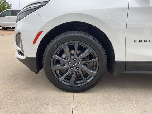 Used 2022 Chevrolet Equinox RS AWD/4WD image 15