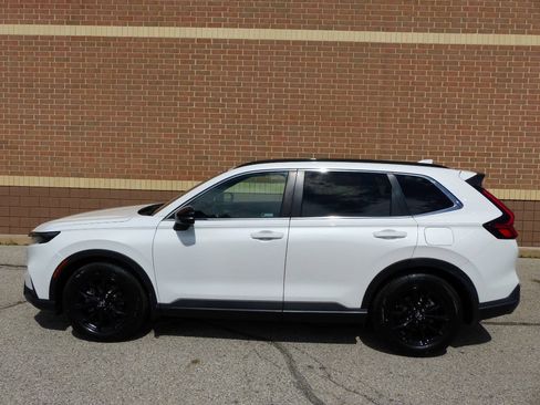 Used 2023 Honda CR-V Sport image 5