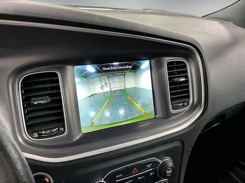 Used 2022 Dodge Charger Scat Pack w/ Harman/Kardon Audio Group RWD image 15