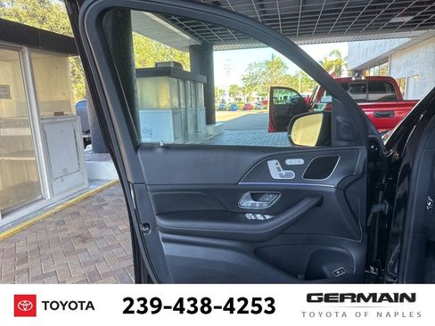 Used 2025 Mercedes-Benz GLE 450 4MATIC w/ AMG Line Exterior image 20