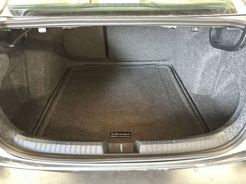 New 2026 Volkswagen Jetta SE image 24