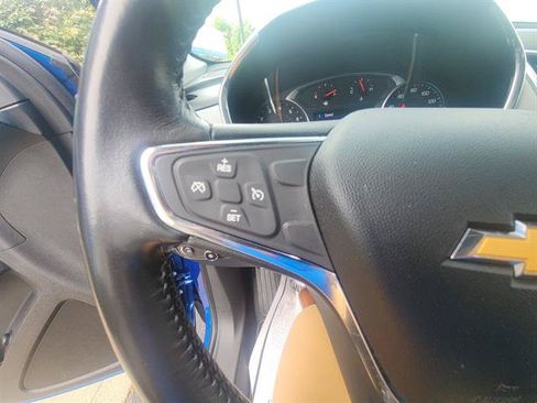 Used 2019 Chevrolet Equinox LT AWD/4WD image 23